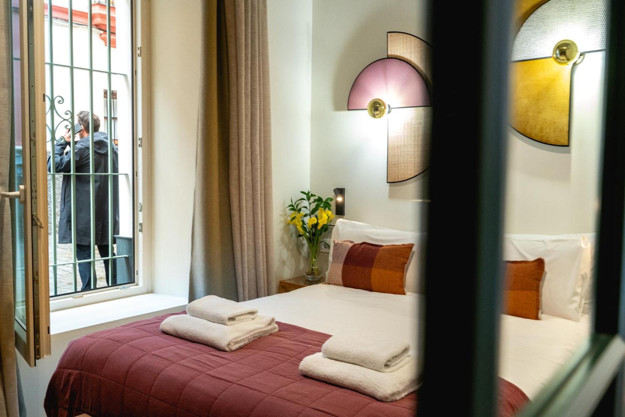Galera Rooms Siviglia Esterno foto